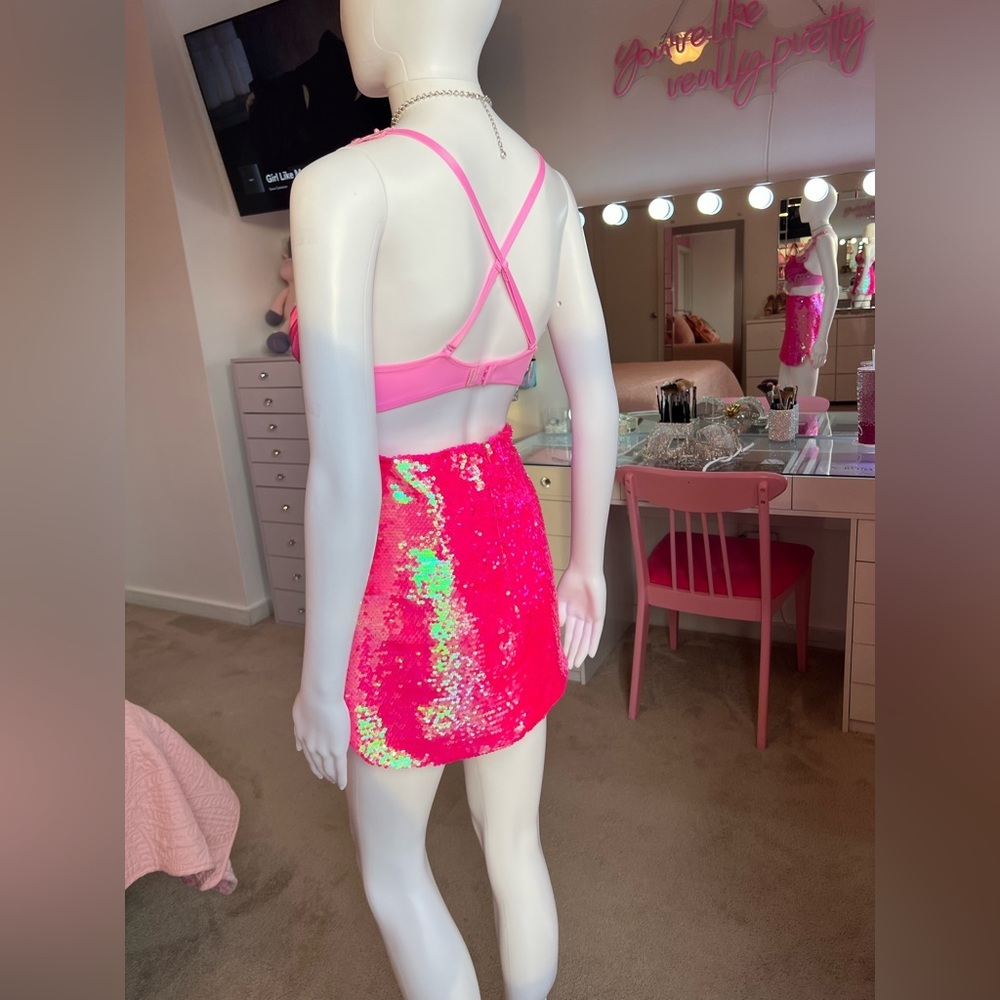 Princess Peach Costume Bra 🍑 34 C 👑 💖 - Picture 12 of 16